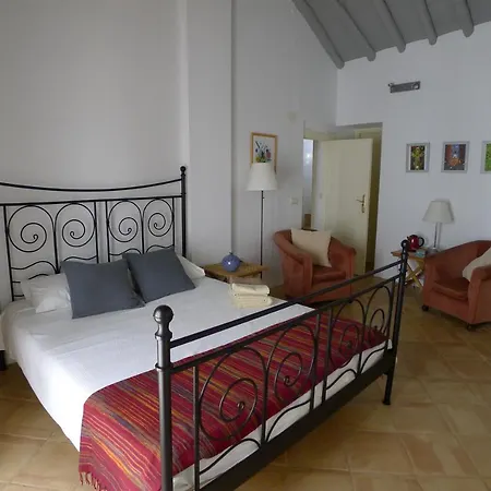 Bed & Breakfast Salvatierra
