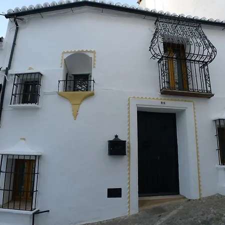 فندق مبيت وإفطار Salvatierra روندا