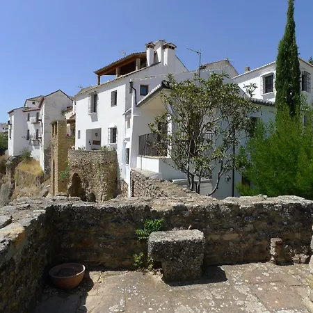 Salvatierra فندق مبيت وإفطار 4*