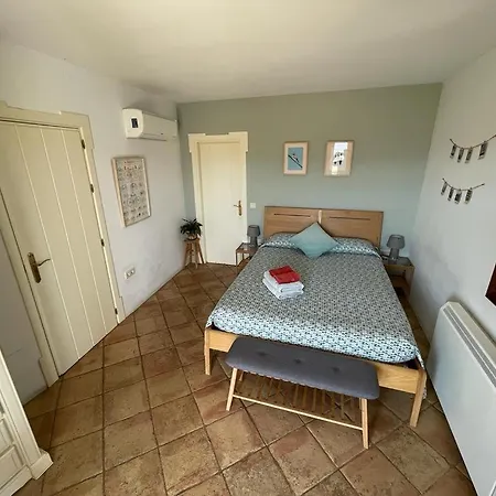 Salvatierra فندق مبيت وإفطار